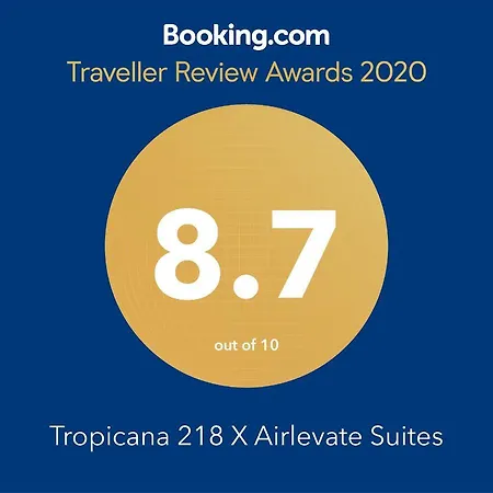 Tropicana 218 X Airlevate Suites George Town Bagian luar foto
