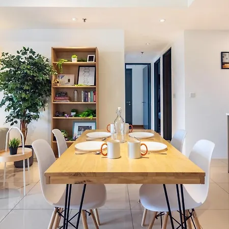 Tropicana 218 X Airlevate Suites George Town Bagian luar foto