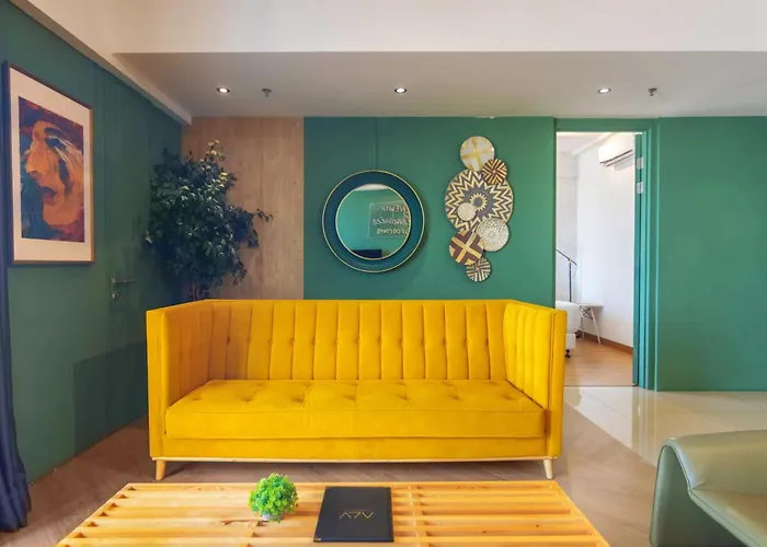 Tropicana 218 X Airlevate Suites