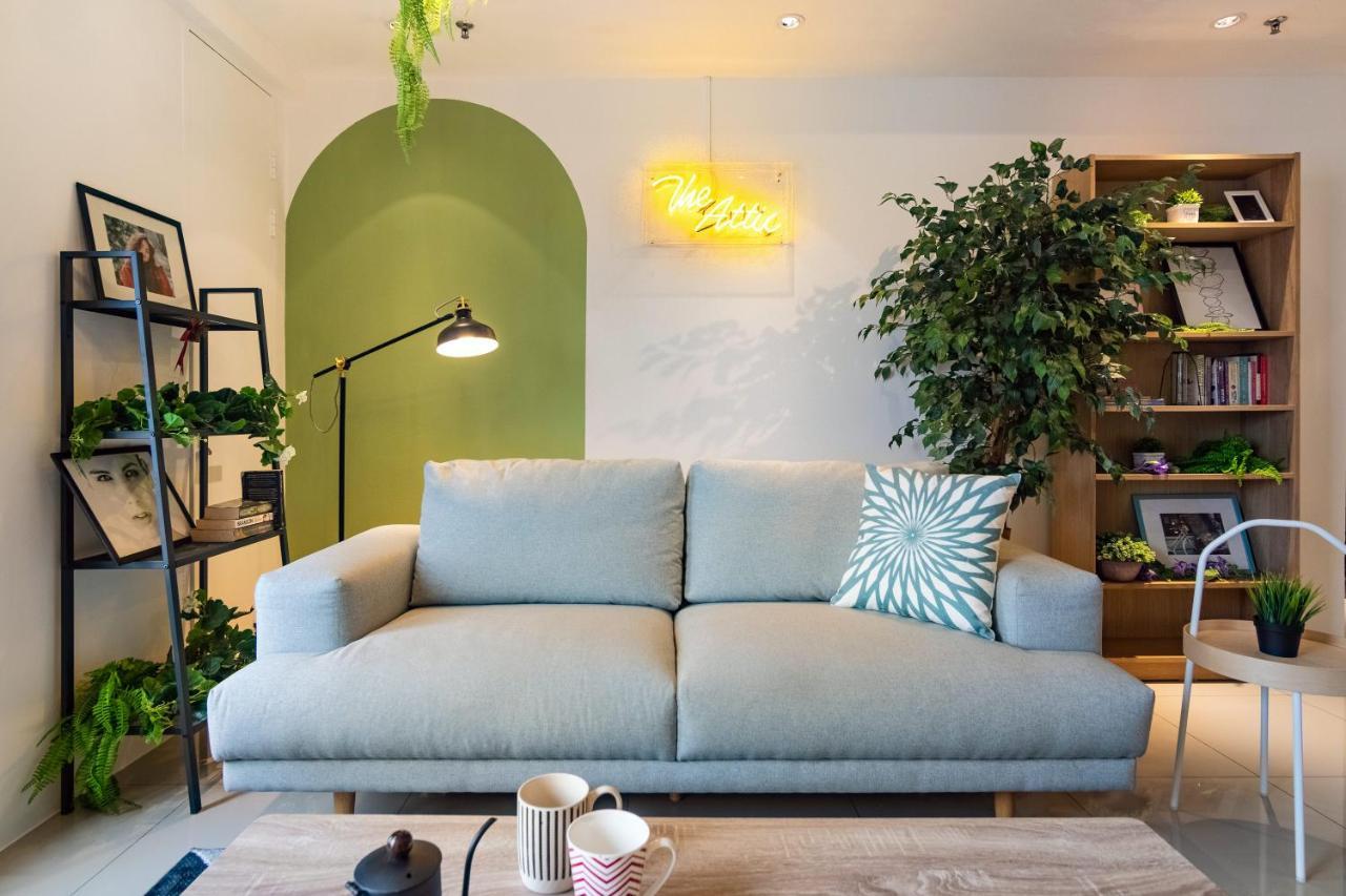 Tropicana 218 X Airlevate Apartment George Town